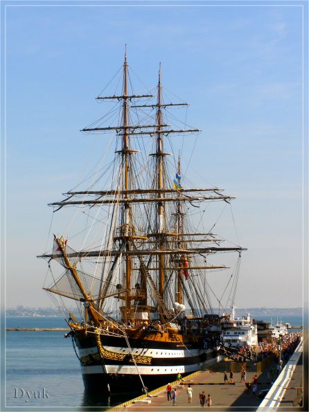 Amerigo Vespucci Одесса 2011.jpg